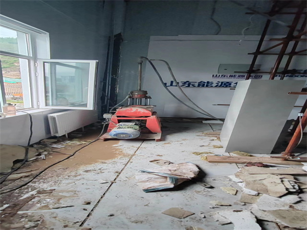 赤水地基基础下沉墙体裂缝加固注浆顶升施工