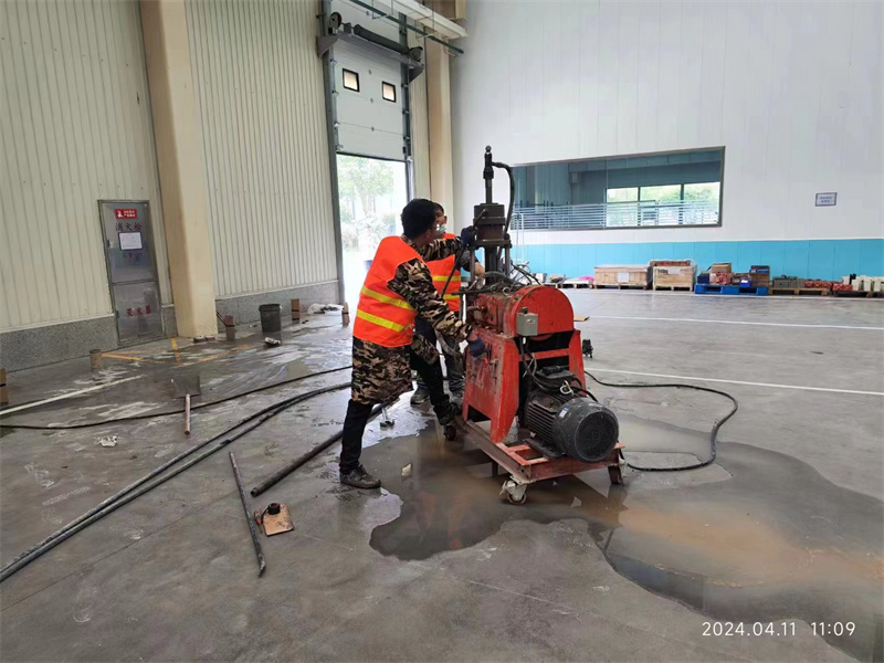 赤水厂房地面下沉塌陷注浆加固施工